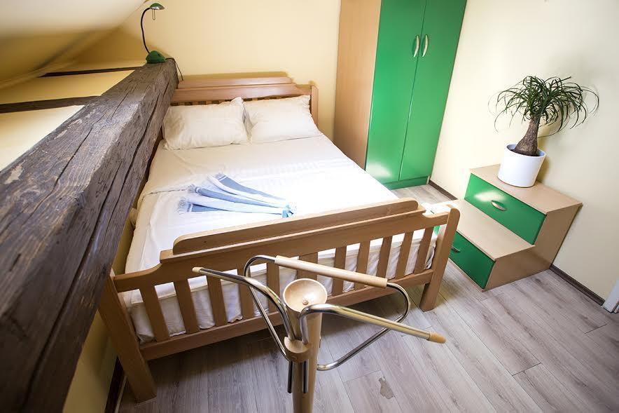 Luna Apartment *
